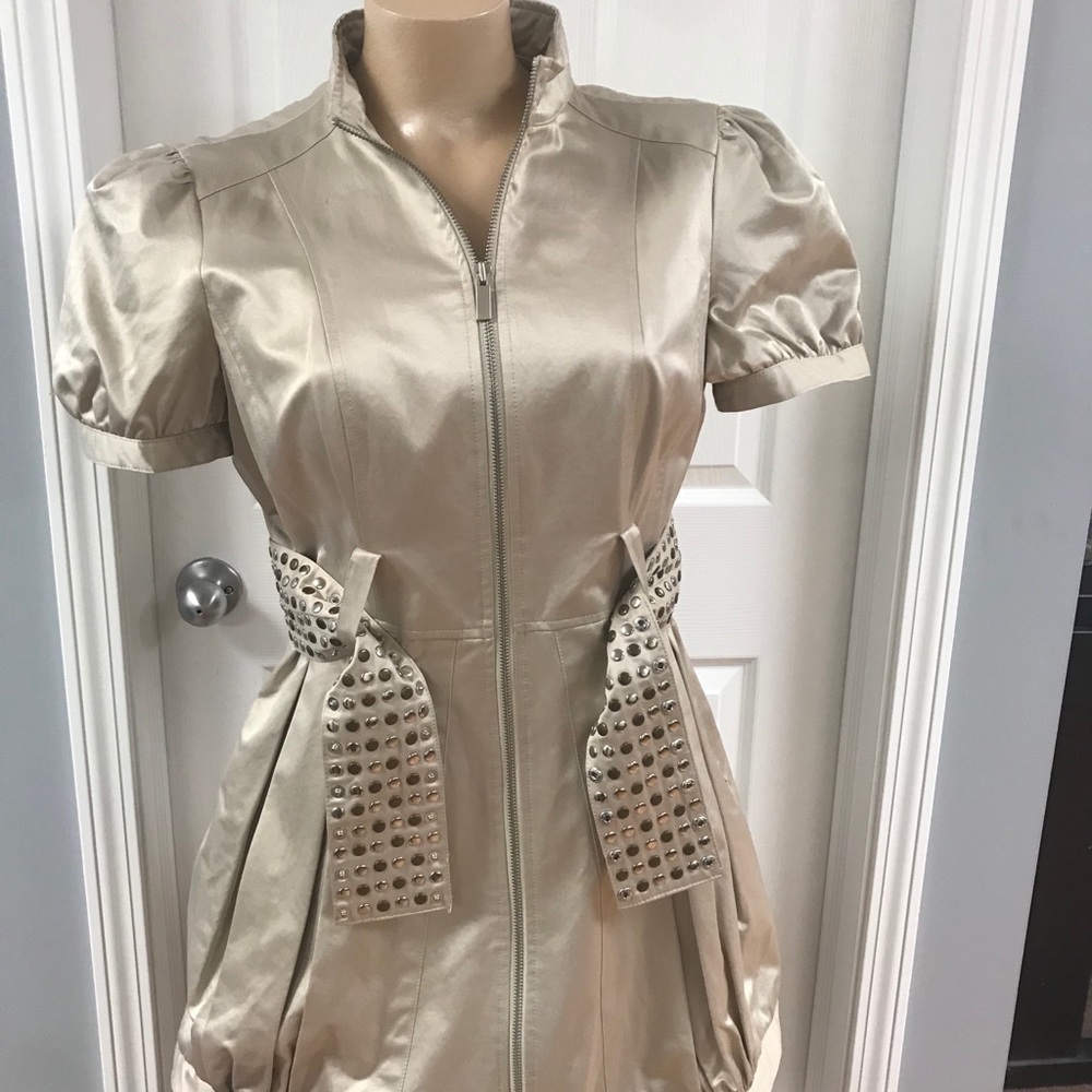 Bebe Jacket champagne color like new
